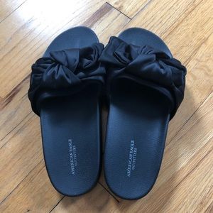 American Eagle Black slides